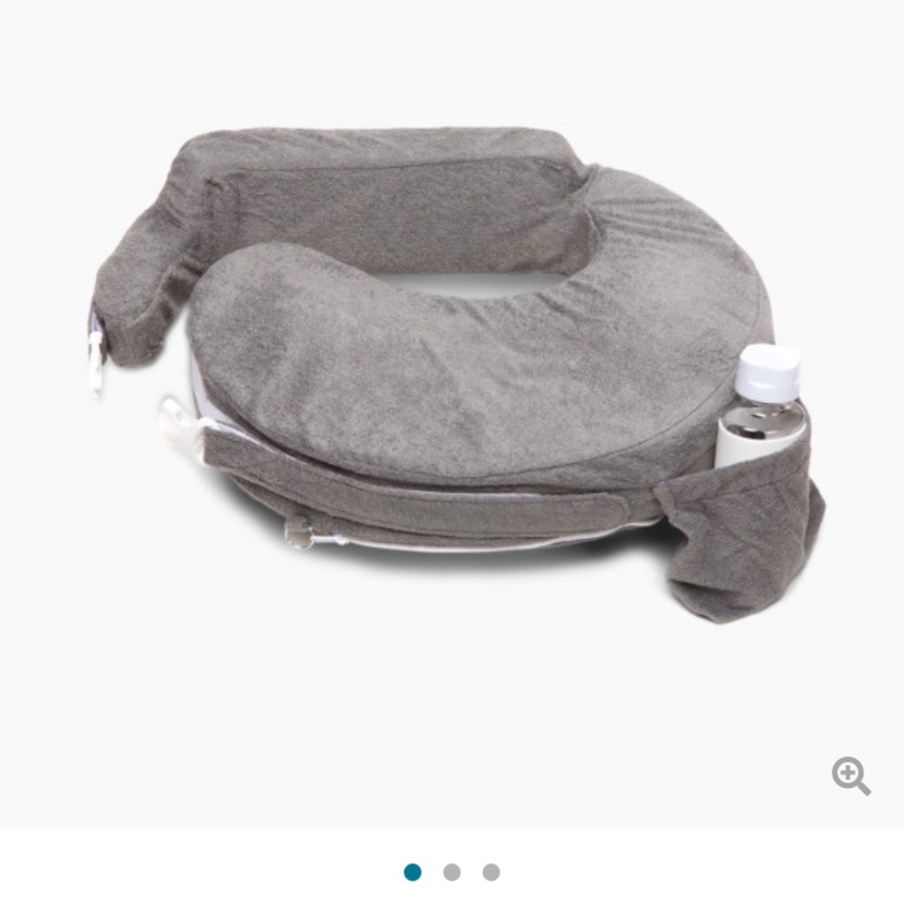 My Brest Friend breastfeeding pillow